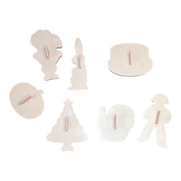 Stanley Home Products Vintage Holiday Cookie Cutters‎ Lot of 7 Christmas Easter - Picture 10 of 10